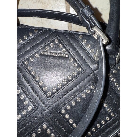 Michael Kors Diamond Grommet Selma Satchel Black Leather Handbag With Handles - Picture 12 of 12